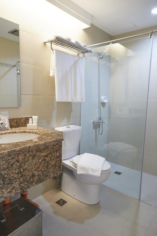 5880 Enriquez Residences Manila Exteriér fotografie